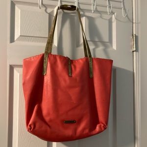 Hot pink tote bag